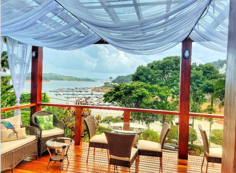 Solarium De Escarpas Suites Capitólio エクステリア 写真