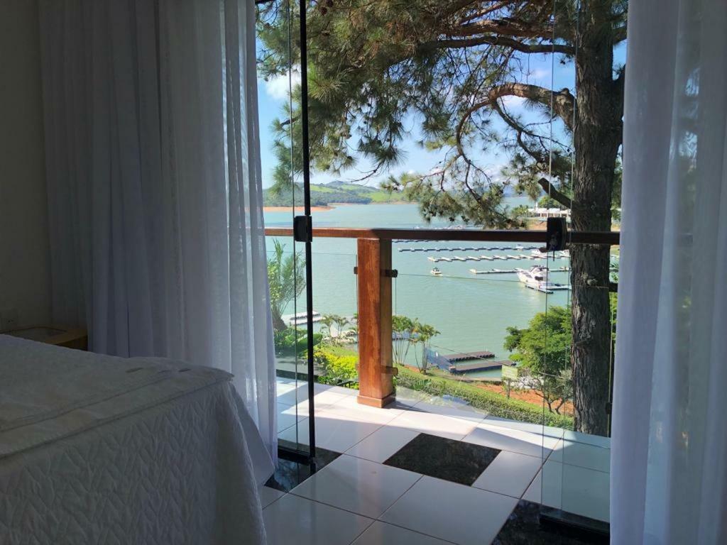 Solarium De Escarpas Suites Capitólio エクステリア 写真